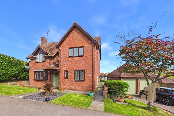 4 Bedroom Detached House For Sale In Fulmar Close, Colchester, CO4