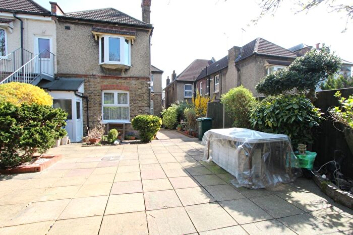 1 Bedroom Flat To Rent In Alexandra Road, London, NW4