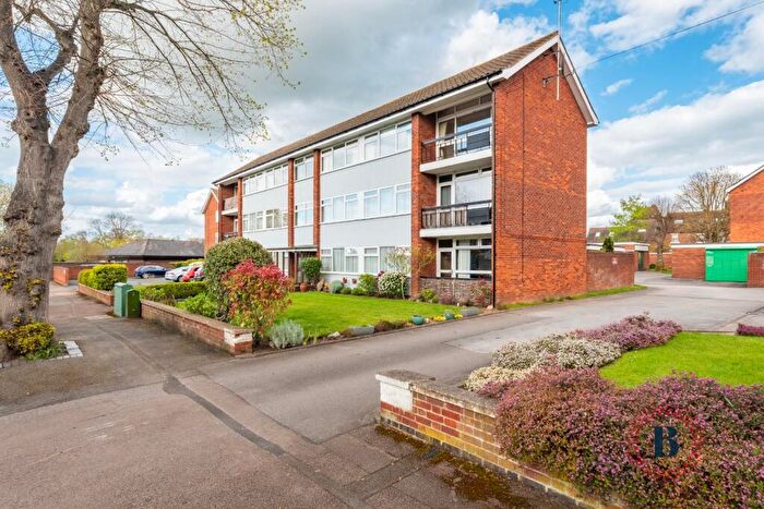 2 Bedroom Apartment For Sale In Arlington Avenue, Leamington Spa, CV32