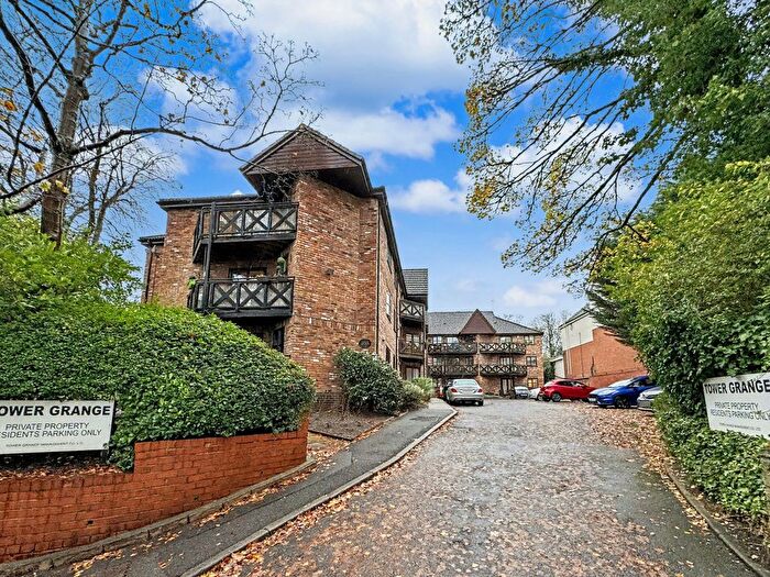 3 Bedroom Flat For Sale In Tower Grange, New Hall Road, Salford, M7