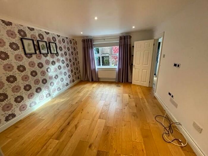 4 Bedroom Property To Rent In Reynolds Way, St Andrews Ridge, Swindon, SN25