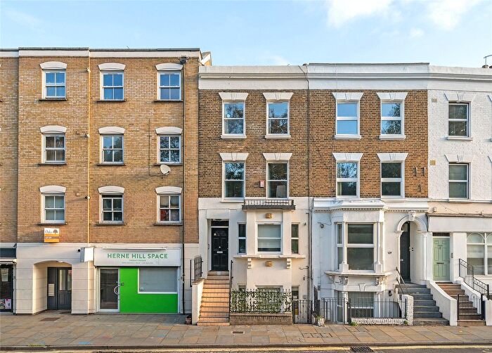 1 Bedroom Flat For Sale In Dulwich Road, Herne Hill, London, SE24