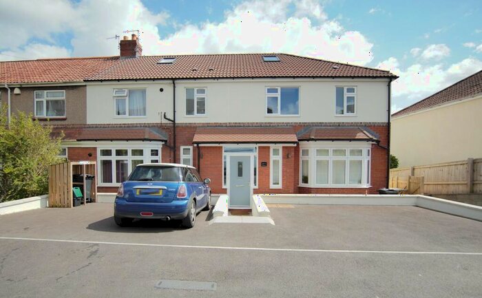 2 Bedroom Flat To Rent In Eastlyn Road, Bedminster Down, Bristol, BS13