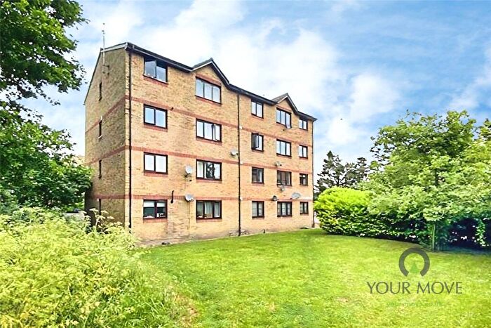 Flat For Sale In Myers Lane, London, SE14