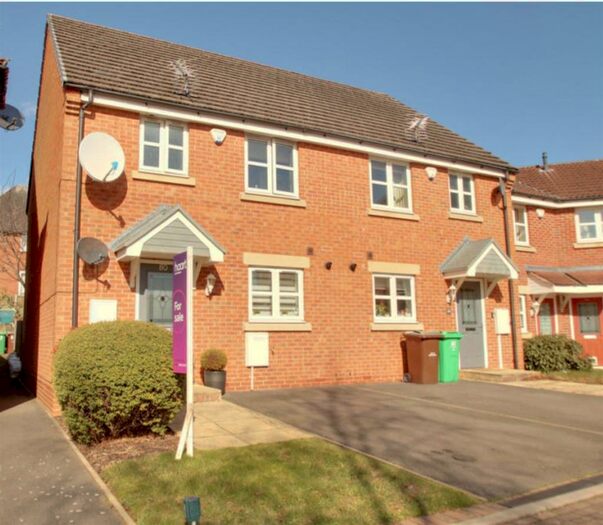 3 Bedroom Semi-Detached House To Rent In Rowley Drive, Nottingham, NG5
