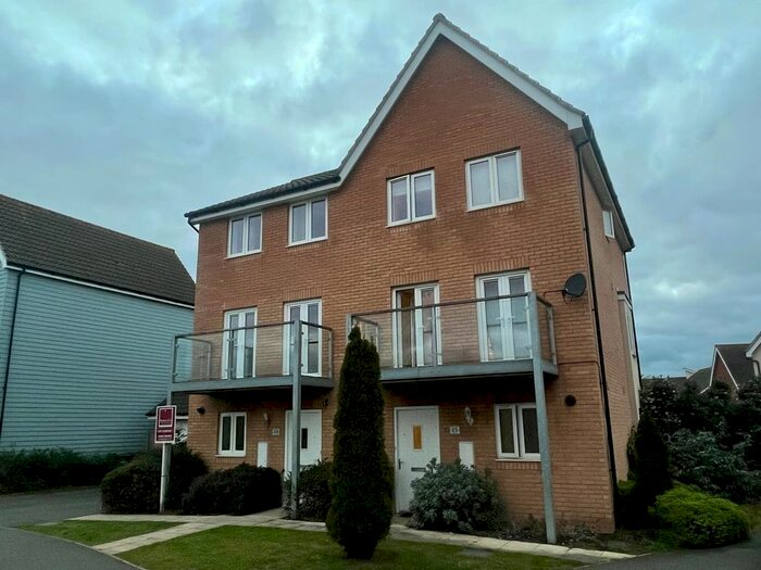 3 Bedroom Town House To Rent In Rose Drive, Cringleford, Norwich, NR4