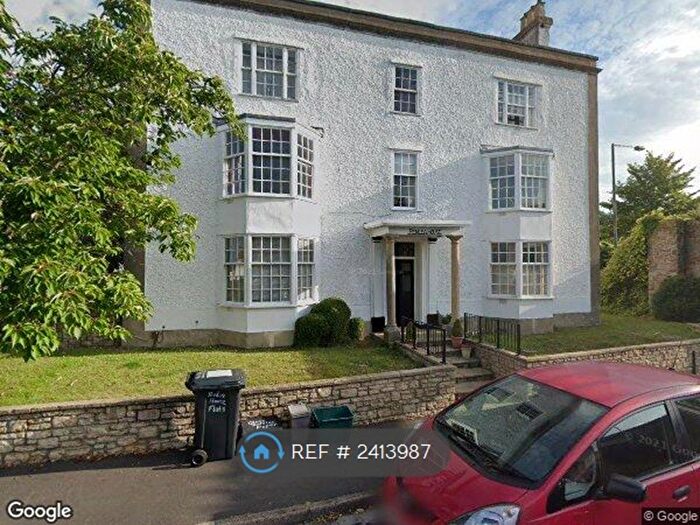 2 Bedroom Flat To Rent In Penlea House, Shirehampton, Bristol, BS11