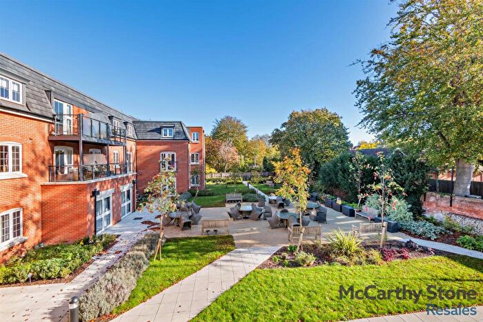 1 Bedroom Apartment For Sale In Eastry Place, - New Dover Road, Canterbury, CT1