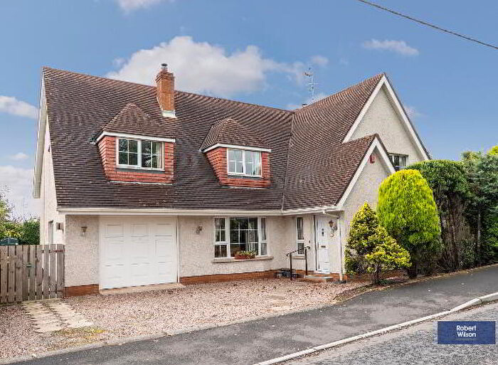 4 Bedroom Detached Chalet Bungalows For Sale In Clare Road, Craigavon, BT66