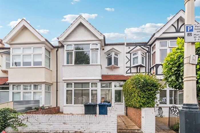 3 Bedroom Terraced House For Sale In Dudley Gardens, West Ealing, W13