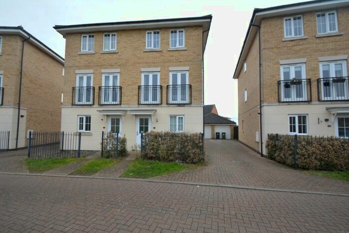 3 Bedroom Detached House To Rent In Marius Crescent, Hampton Hargate, Peterborough, PE7