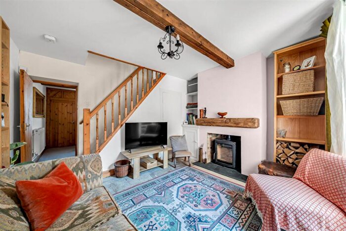 2 Bedroom House For Sale In High Street, Swanage, BH19 - Photo 2