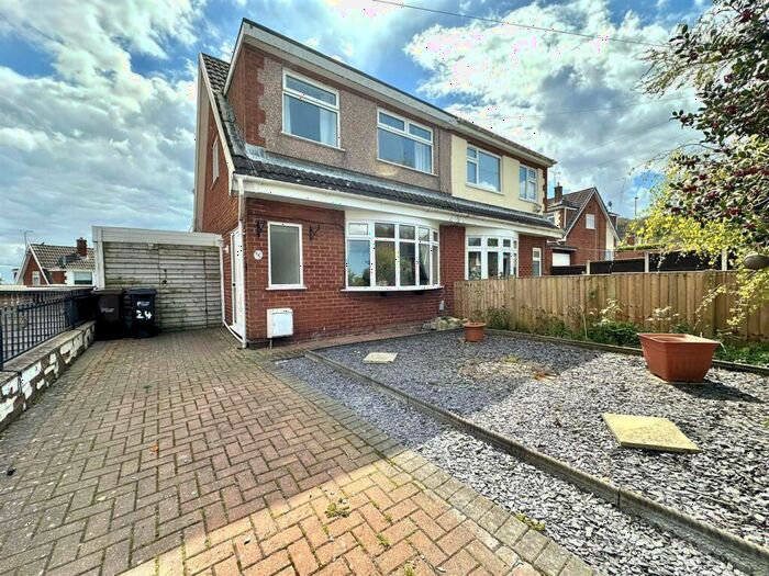 3 Bedroom Semi-Detached House To Rent In Lon Goed, Holywell, CH8