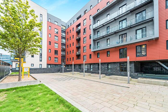 2 Bedroom Apartment To Rent In Plaza Boulevard, Liverpool, L8