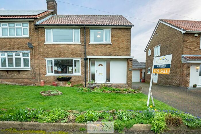 3 Bedroom Semi Detached House For Sale In Keeton Hall Road, Kiveton Park, Sheffield, S26
