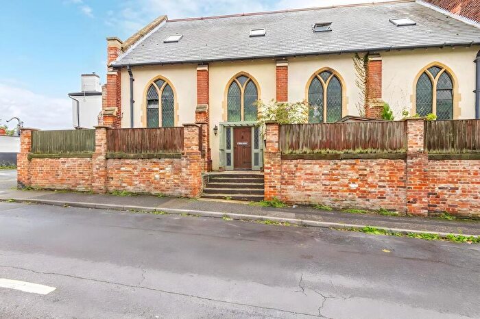 3 Bedroom Terraced House For Sale In Garnham Road, Gorleston, NR31
