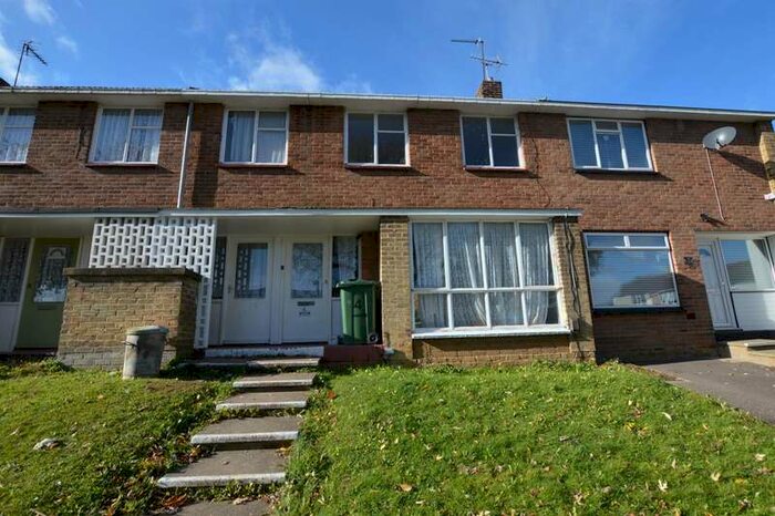 3 Bedroom House To Rent In Langleys, Basildon, SS16