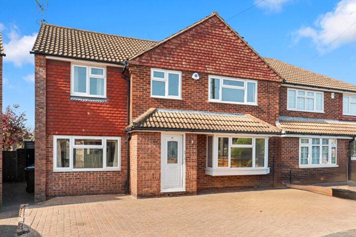 5 Bedroom Semi Detached House For Sale In Prestwick Drive, Bishop`s Stortford, Herts, CM23