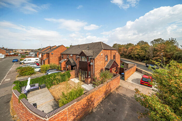 2 Bedroom End Of Terrace House For Sale In The Furrows, Southam, CV47
