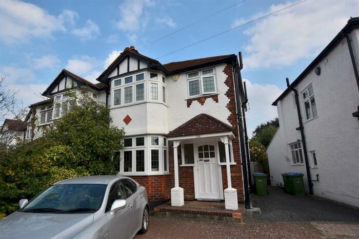 3 Bedroom Semi-Detached House To Rent In Bridge Road, East Molesey, KT8