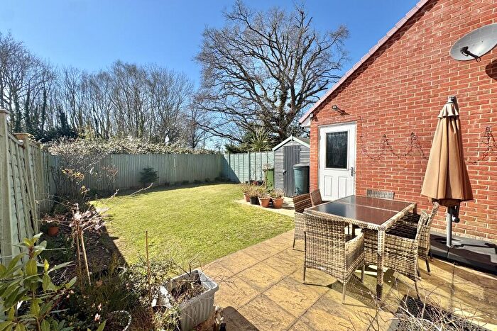 3 Bedroom Link Detached House For Sale In Cabot Close, Locks Heath, SO31