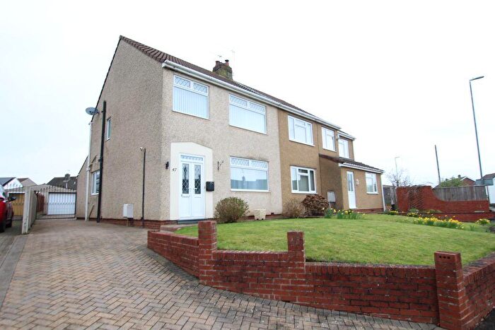 3 Bedroom Semi Detached House For Sale In Shellards Road, Longwell Green, Bristol, BS30