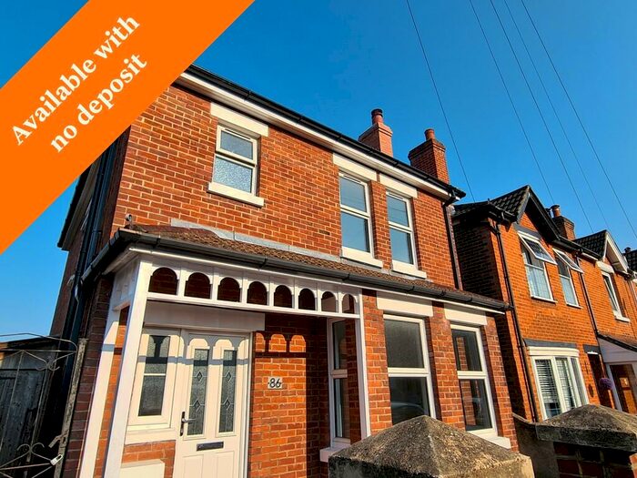 3 Bedroom Detached House To Rent In Clarendon Road, Southampton, SO16