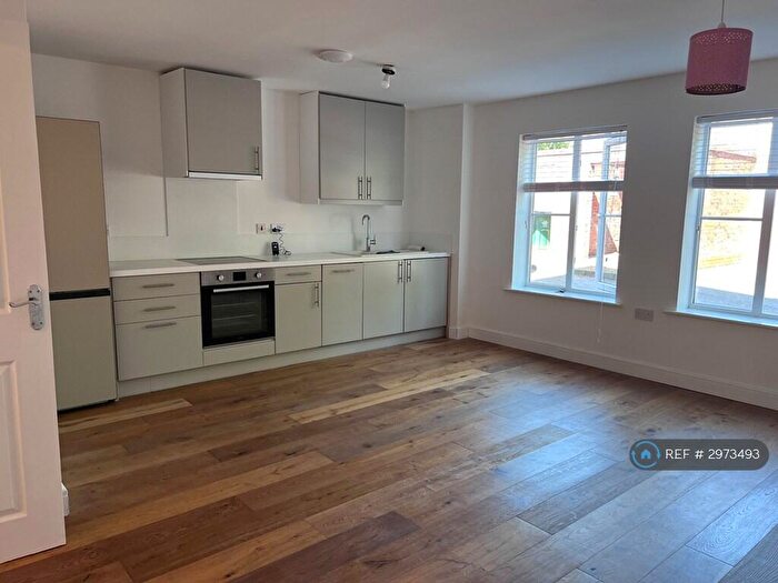 1 Bedroom Flat To Rent In Mickleover, Derby, DE3