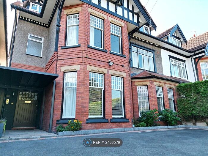 2 Bedroom Flat To Rent In Park Road, West Kirby, Wirral, CH48