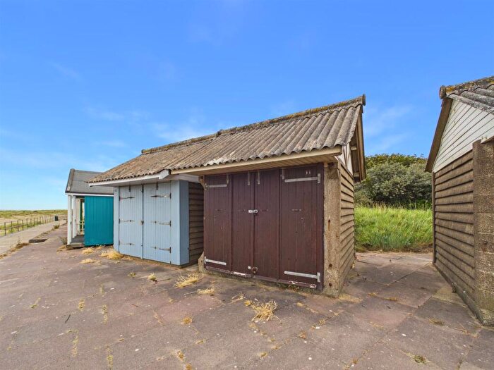 Property For Sale In Sandhurst Promenade, Sandilands, LN12