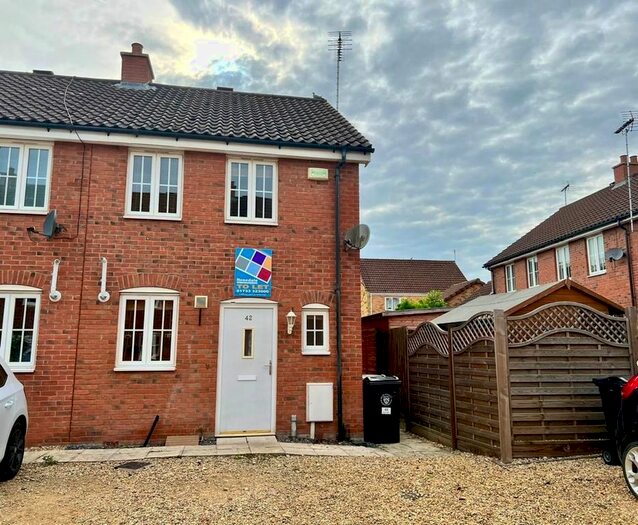 2 Bedroom End Of Terrace House To Rent In Beck Way, Thurlby, Bourne, PE10