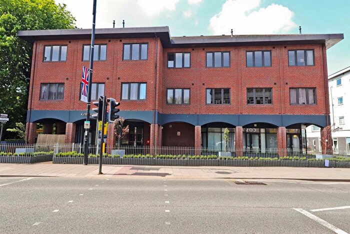 1 Bedroom Flat For Sale In Kirk House, West Drayton, UB7
