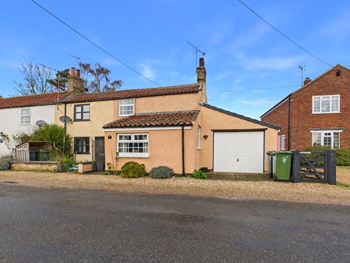 2 Bedroom Terraced House For Sale In Whin Common Road, Tottenhill, King's Lynn, PE33