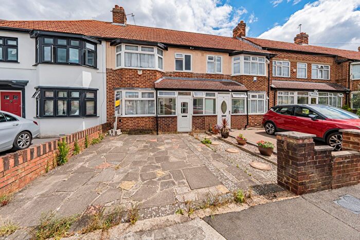 3 Bedroom Terraced House To Rent In Lynhurst Crescent, Uxbridge, UB10