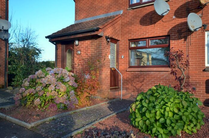 1 Bedroom Flat To Rent In Dunlop Crescent, Ayr, Ayrshire, KA8