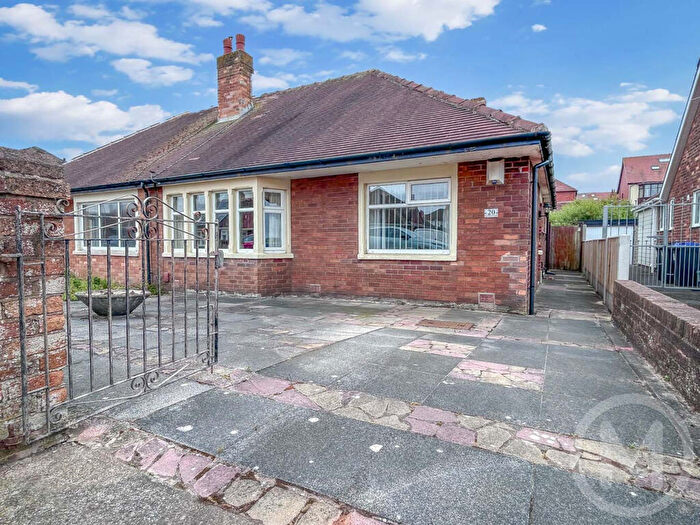 2 Bedroom Semi-Detached Bungalow For Sale In Leyburn Avenue, Bispham, FY2