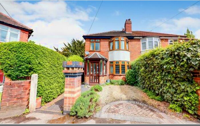 3 Bedroom Semi-Detached House To Rent In Constable Avenue, Littleover, DE23