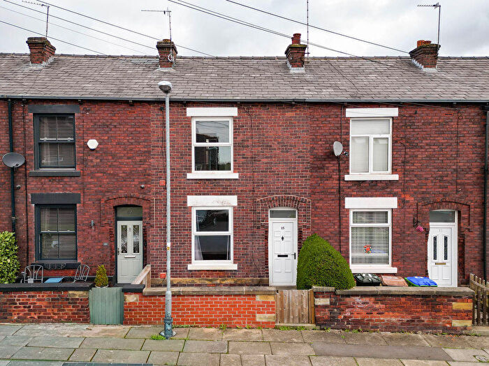 2 Bedroom Terraced House For Sale In Mansfield Road, Rochdale, OL11