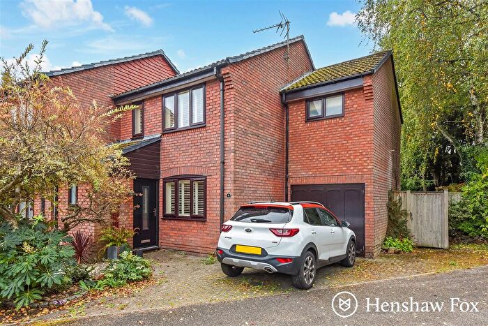 3 Bedroom End Terrace House For Sale In Knatchbull Close, Romsey, Hampshire, SO51
