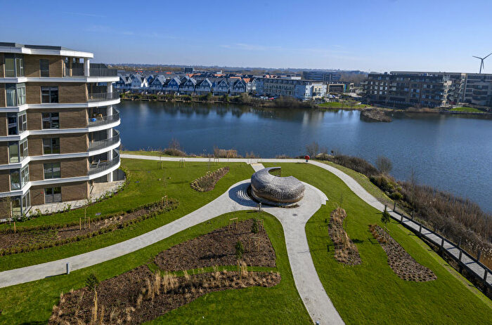 2 Bedroom Apartment For Sale In Green Park Village & Bankside Gardens, Flagstaff Road, Reading, RG2