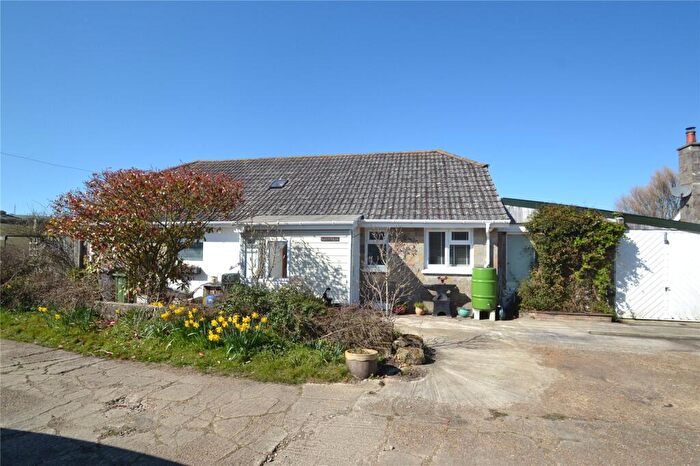 3 Bedroom Bungalow For Sale In Newport Road, Whitwell, Ventnor, PO38