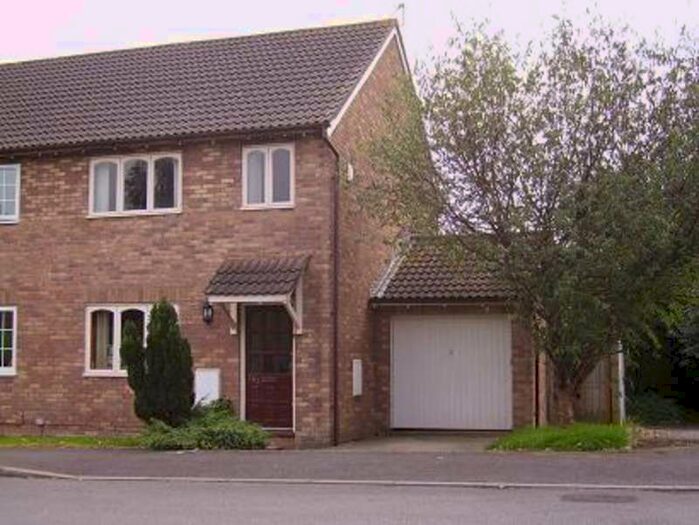 3 Bedroom Semi-Detached House To Rent In 163 Ffordd Y Parc, Litchard, Bridgend County Borough, CF31