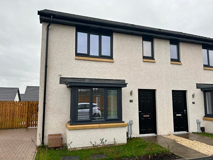 3 Bedroom Semi Detached House To Rent In Ewart Road, Glenrothes, Fife, KY7