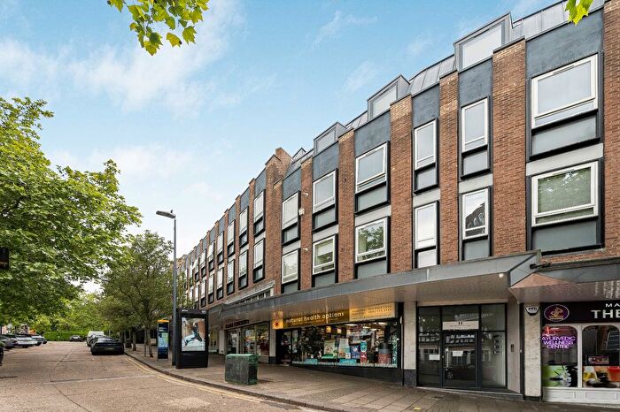 2 Bedroom Flat For Sale In Buckingham Parade, The Broadway, Stanmore, HA7
