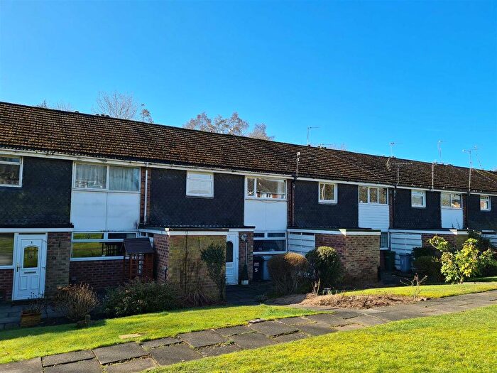 2 Bedroom Flat To Rent In The Race, Handforth, Cheshire, SK9