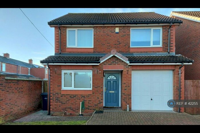 4 Bedroom Detached House To Rent In Strawberry Mews, Choppington, NE62