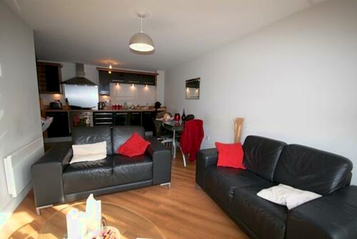 2 Bedroom Flat To Rent In Colombo Square, Worsdell Drive, Ochre Yards, Gateshead, NE8