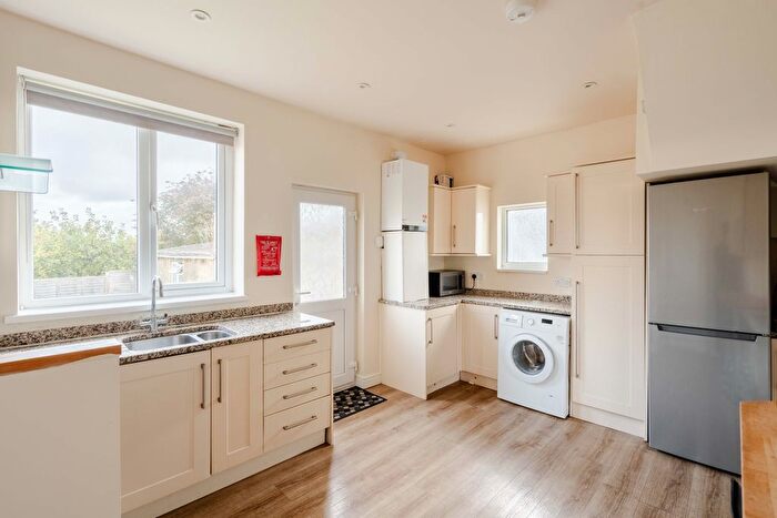 4 Bedroom Semi-Detached House For Sale In Station Road, Filton, Bristol, BS34