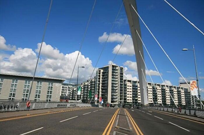 2 Bedroom Flat To Rent In Lancefield Quay, Finnieston, Glasgow, G3