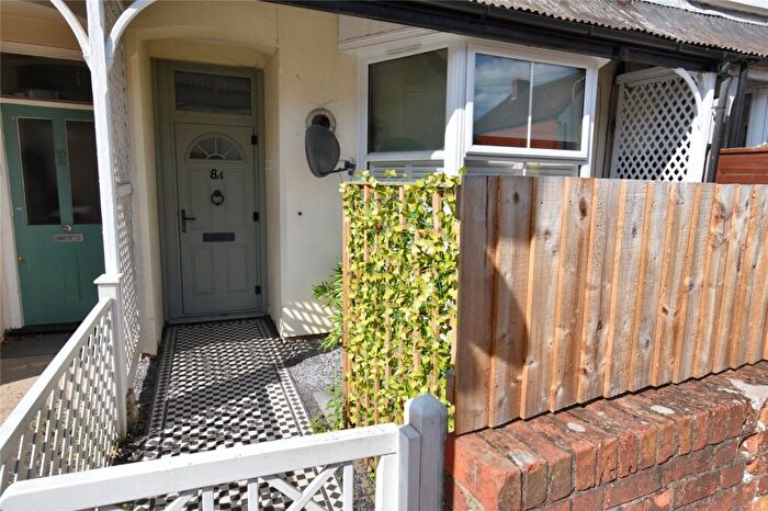 1 Bedroom Apartment To Rent In Craven Road, Newbury, Berkshire, RG14